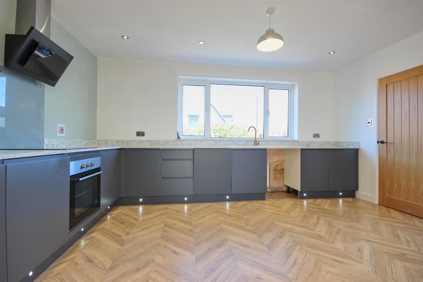 82 East Street, Leven